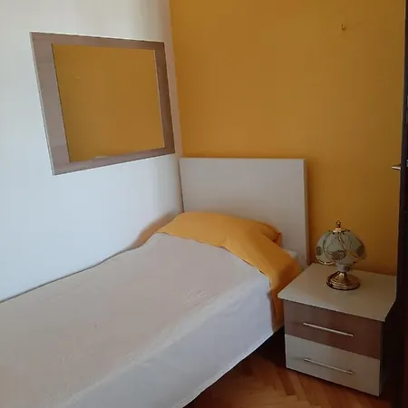 Sofka Apartment
